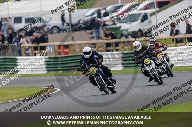 Vintage motorcycle club;eventdigitalimages;mallory park;mallory park trackday photographs;no limits trackdays;peter wileman photography;trackday digital images;trackday photos;vmcc festival 1000 bikes photographs